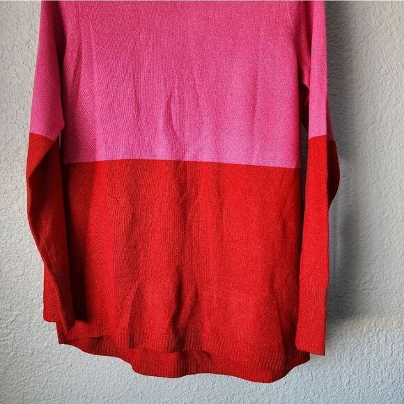 Apt. 9 festive two color block long sleeve sweater - Picture 2 of 11